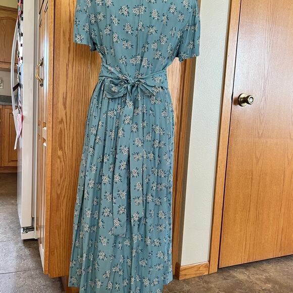 Karin Stevens, women's size 12, Petite* teal floral dress, rayon - Picture 5 of 12